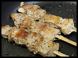 くりん豚の串焼(知久養豚)